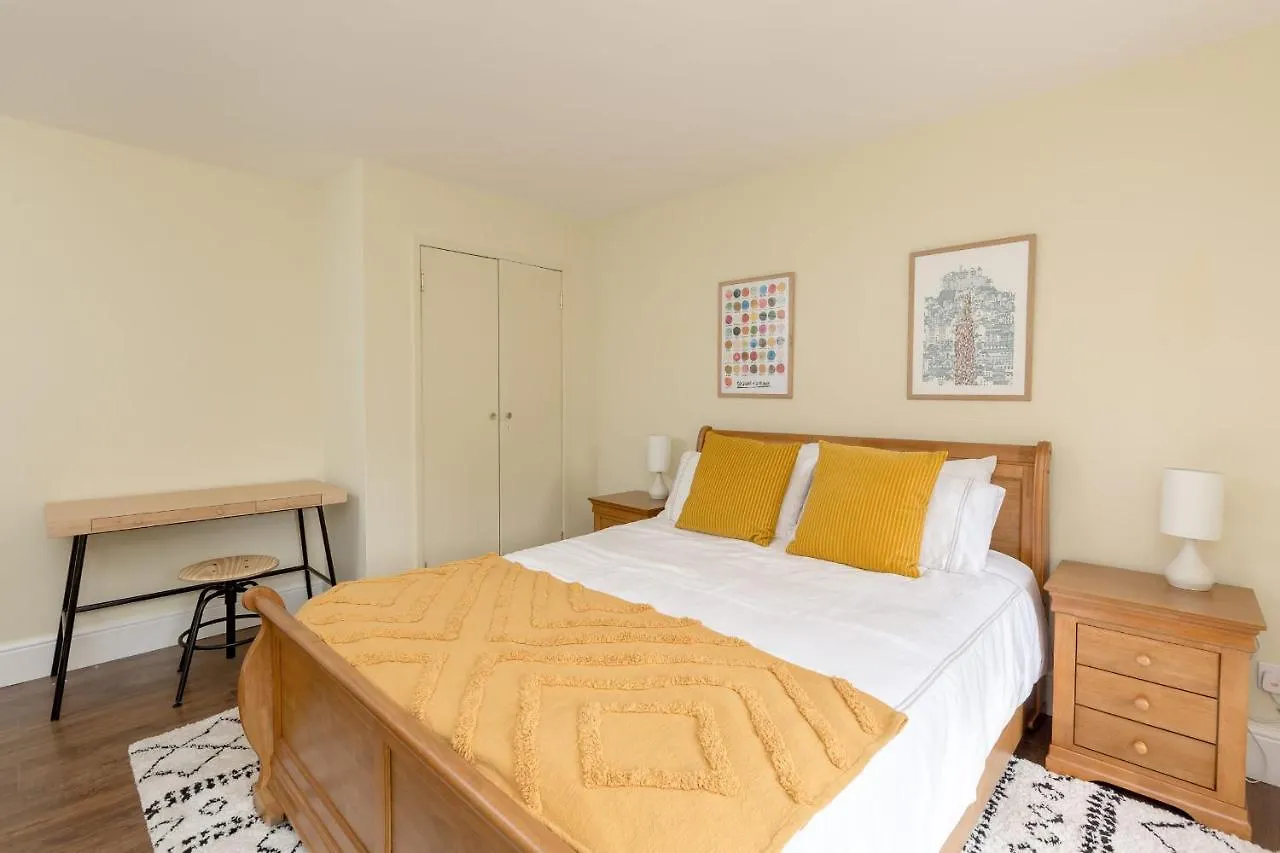 Guestready - Elegant 2Br Period Flat In Oldtown Apartment Edinburgh
